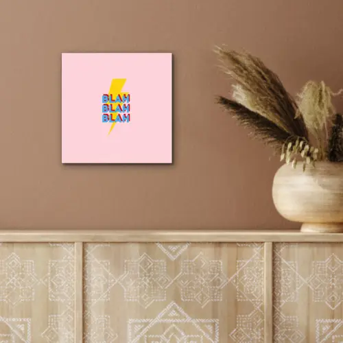 Blah - Bliksem - Roze aluminium wit klein -sfeer4