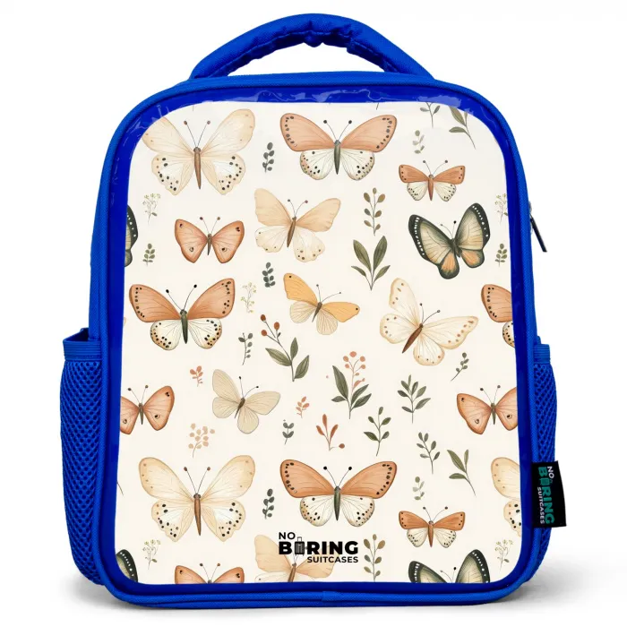 Vlinders in beige en oranjetinten tussen groene blaadjes Kinderrugzak - Blauw middel -3d