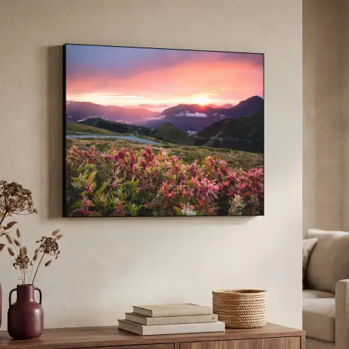 Bloemen - Bergen - Landschap - Nacht - Lucht - Roze Textielframe zwart klein -sfeer3