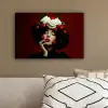 Vrouw - Kersen - Slagroom canvas 2cm klein -sfeer3
