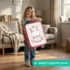 Nijlpaard op beige achtergrond illustratie Kinderkoffer - Roze klein -sfeer2_NL