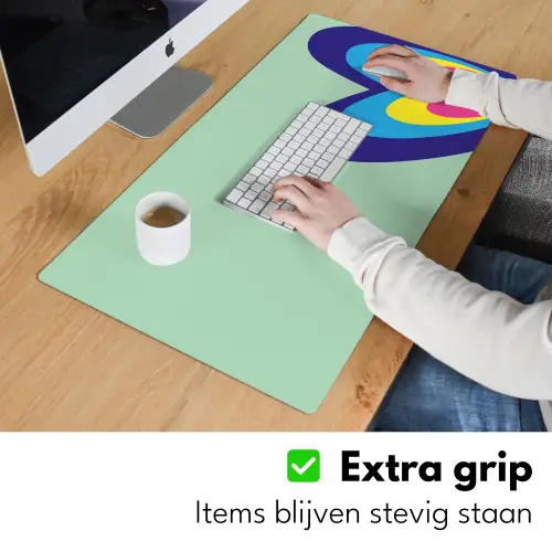 Hartjes - Kleurrijk - Valentijn Muismat XXL klein -sfeer3