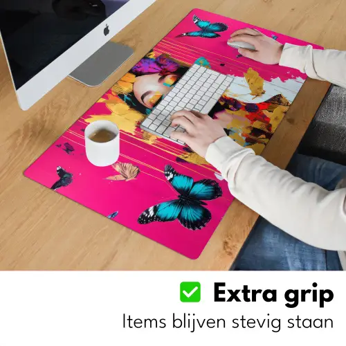 Vrouw - Abstract - Kleurrijk Muismat XXL klein -sfeer3