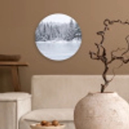Meer - Dennen - IJs - Winter - Rustgevend Wandcirkel kunststof plaat 5mm dik klein -sfeer1