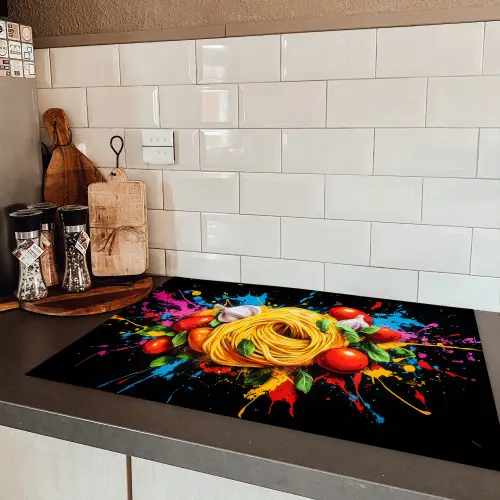 Spaghetti - Graffiti - Verf - Kleurrijk - Eten - Modern Inductie beschermer vinyl 3mm klein -sfeer3
