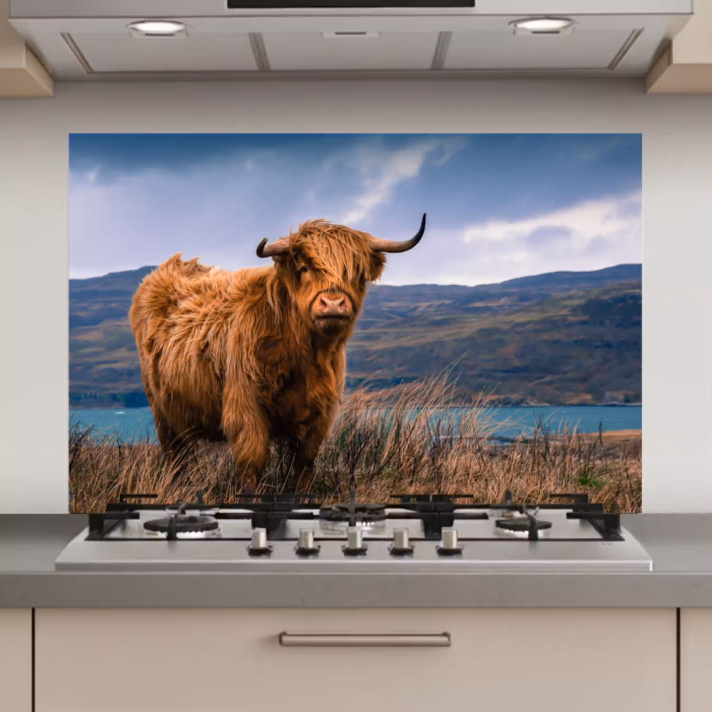 Schotse Hooglander - Berg - Water - Natuur - Koe keuken achterwand spatscherm klein -3d_website