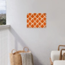 Oranje - Ruitpatroon - Wit tuinposter los doek klein 239 -sfeer8