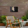 Leeuw - Gesplitst - Zwart - Lijn Tuinposter op houten frame 2 cm dik klein -sfeer3