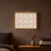 Kleurrijk - Hartjes - Patroon - Beige Light Box met batterij (Wandlamp) middel 907 -sfeer4
