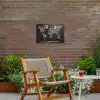 Wereldkaart - Stenen - Realistisch Tuinposter op houten frame 2 cm dik klein -sfeer3