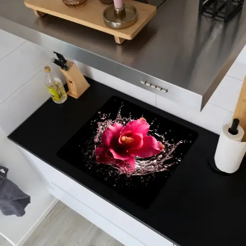 Bloemen - Roze - Water - Zwart - Botanisch - Natuur Inductie beschemer met haakjes middel -sfeer1