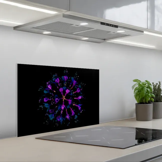 Bloem - Paars - Blauw - Macro - Zwart keuken achterwand spatscherm klein -3d_schuin