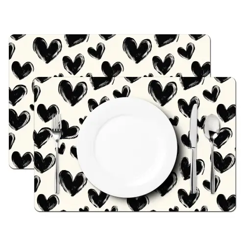 Hartjes - Patroon - Zwart Placemat vinyl groot 368 -zzsfeer2_Kitchenyeah-website
