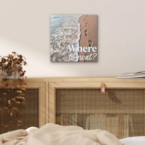 Where to next - Strand - Voetstappen aluminium wit klein -sfeer3