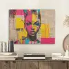Vrouwengezicht - Krantenpapier - Abstract - Roze PET vilt klein -sfeer1