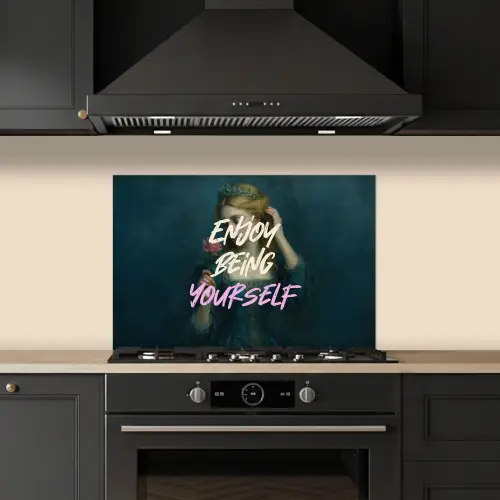 Vrouw - Roos - Quote keuken achterwand spatscherm klein -sfeer1