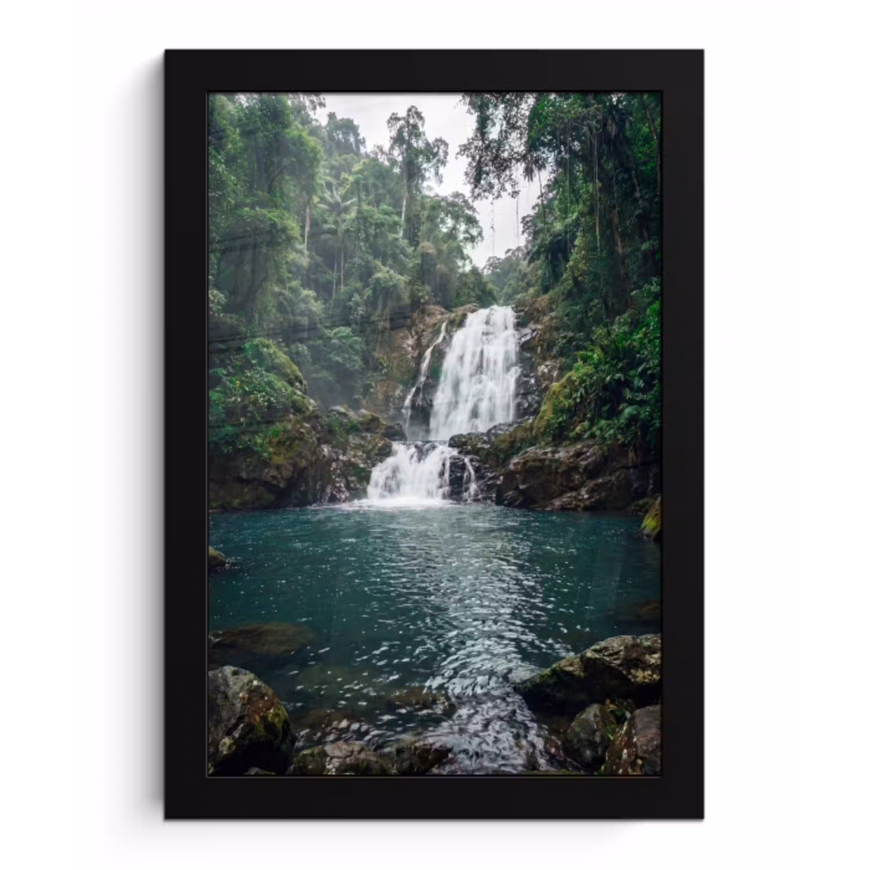 Waterfall - Forest - Nature - Greenkhgyguyg fotolijst zwart zonder passe partout klein -3d