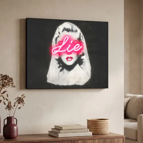 Neon - Letters - Vintage - Vrouw Textielframe zwart klein -sfeer3