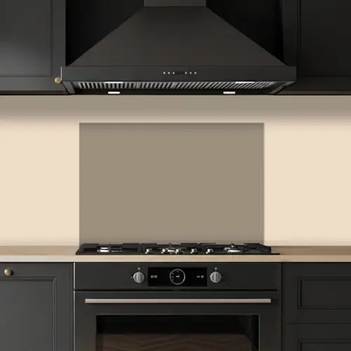 Interieur - Kleuren - Beige keuken achterwand spatscherm klein 900 -sfeer1