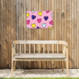 Hartjes - Valentijn - Patroon - Kleurrijk Tuinposter op houten frame 2 cm dik klein -sfeer4