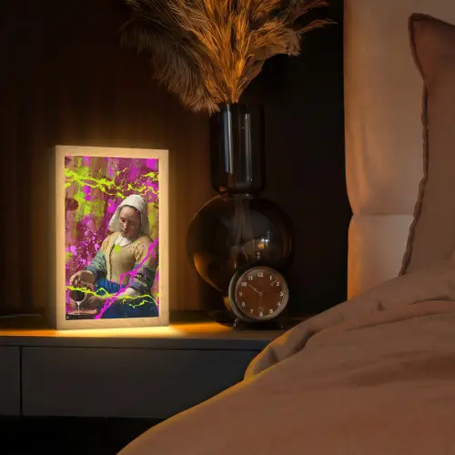 Melkmeisje - Johannes Vermeer - Neon Light Box met kabel (Tafellamp) klein -sfeer1