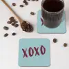 XOXO - Blauw - Rood onderzetter kurk middel -sfeer2