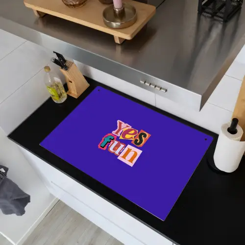 Yes fun - Kleurrijk - Collage-stijl Inductie beschemer met haakjes klein -sfeer1