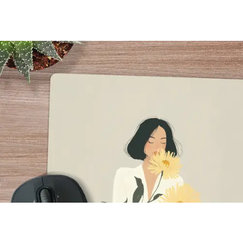 Vrouw - Bloem - Geel - Minimalistisch muismat rubber klein -closeup