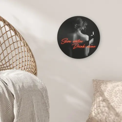 Wijn - Vrouw - Neon - Quote Akoestische PET Vilt - Rond klein -sfeer4