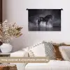 Paard - Magisch - Zwart Wandkleed katoen klein -sfeer1