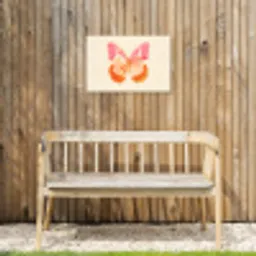 Oranje - Vlinder - Minimalistisch Tuinposter op houten frame 2 cm dik klein -sfeer4
