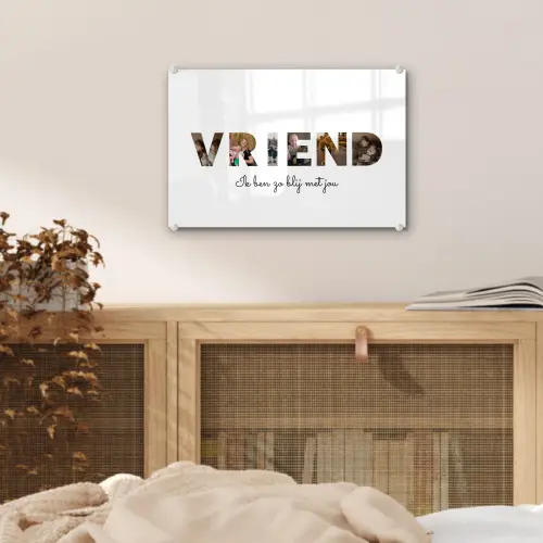 Vriend - Lettercollage plexiglas 5mm klein -sfeer4