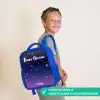 Sterren - Galaxy - Blauw - Roze Kinderrugzak - Blauw middel -sfeer3_NL
