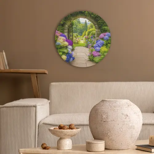 Doorkijk - Poort - Hortensia - Bloementuin Akoestische PET Vilt - Rond klein -sfeer1