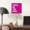 Focus on the good - Roze - Simple aluminium wit klein -sfeer5