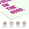 Focus on the good - Beige - Roze poster papier klein -closeup_NL
