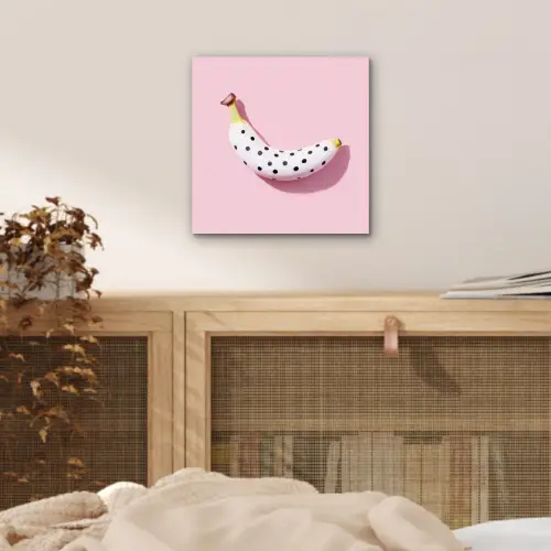 Banaan - Stippen - roze aluminium wit klein -sfeer3