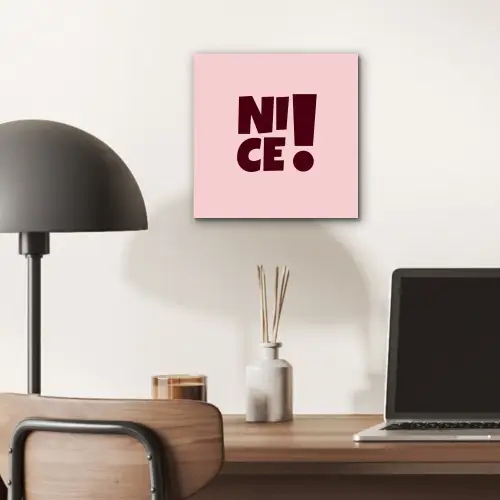 Nice - Uitroepteken - Roze aluminium wit klein -sfeer5