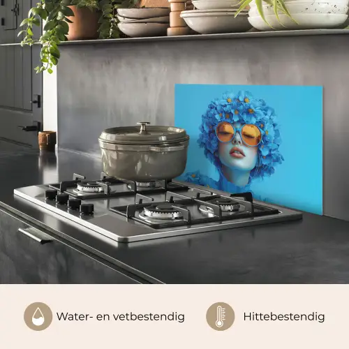 Vrouw - Bloem - Blauw - Modern - Bril - Portret keuken achterwand spatscherm klein -usp_NL