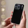 Lijnen - Abstract - Zwart - Grijs - Minimalistisch Telefoonhoesje iPhone 17 Pro klein -sfeer3_NL
