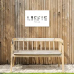 Liefie - Lettercollage Tuinposter op houten frame 2 cm dik klein -sfeer4