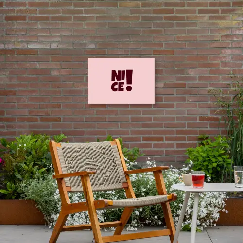 Nice - Uitroepteken - Roze Tuinposter op houten frame 2 cm dik klein -sfeer3