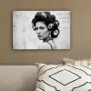 Edgy - Vrouw - Zwart - Wit canvas 2cm klein -sfeer3