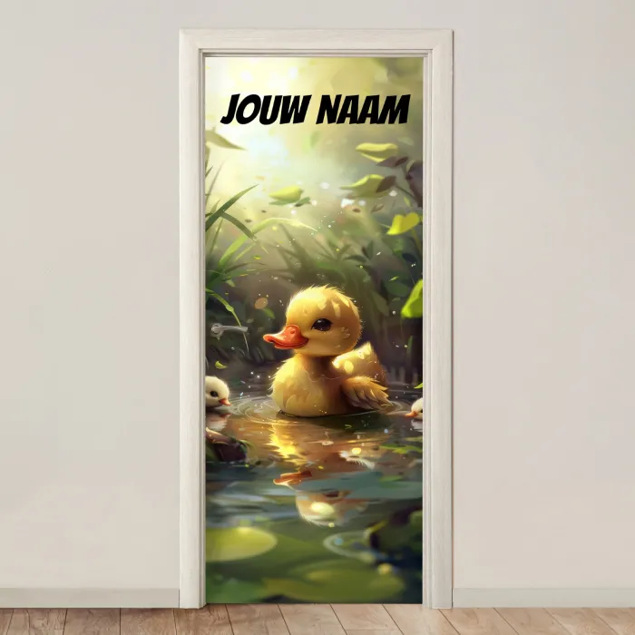 Schattig eendje in water met de tekst “Deze kamer is van: jouw naam”. deurposter klein -3d_beige