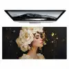 Abstract - Vrouw - Bloemen - Wit Muismat XXL klein -zzz3d