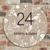 Beiges Blumenmuster - Klassisch Naambord Rond klein -sfeer2
