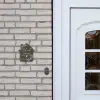 Olijfgroen - Sierlijk Naambord Huisje klein -sfeer1