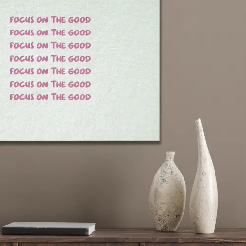 Focus on the good - Roze PET vilt klein -sfeer6_closeup