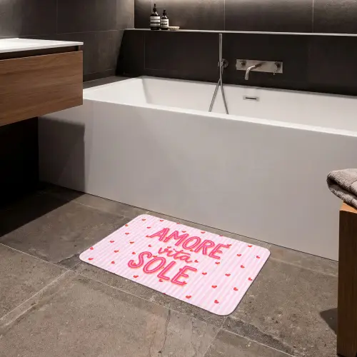 Amore vita sole - Roze - Hartjes Badmat klein -sfeer3