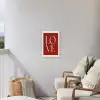 Love - Rood - Minimalistisch Tuinposter op houten frame 2 cm dik klein -sfeer1